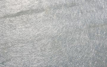 Micklebring laminate fibreglass or shingles?